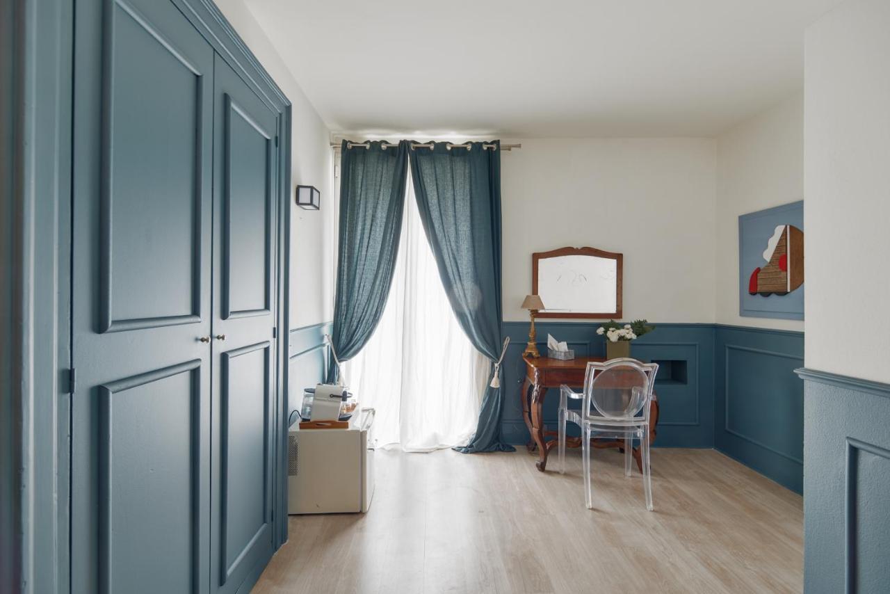 L' Hotellerie Easy Suites 巴勒莫 外观 照片