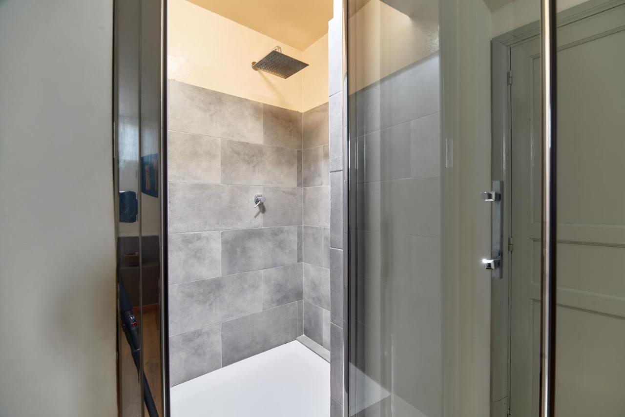 L' Hotellerie Easy Suites 巴勒莫 外观 照片