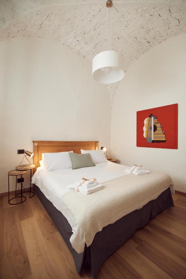 L' Hotellerie Easy Suites 巴勒莫 外观 照片